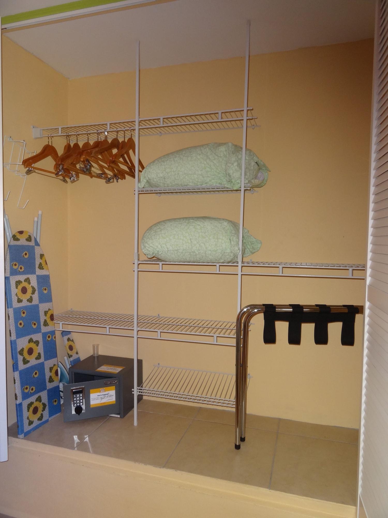 Del Rey Apartments Aruba Luaran gambar