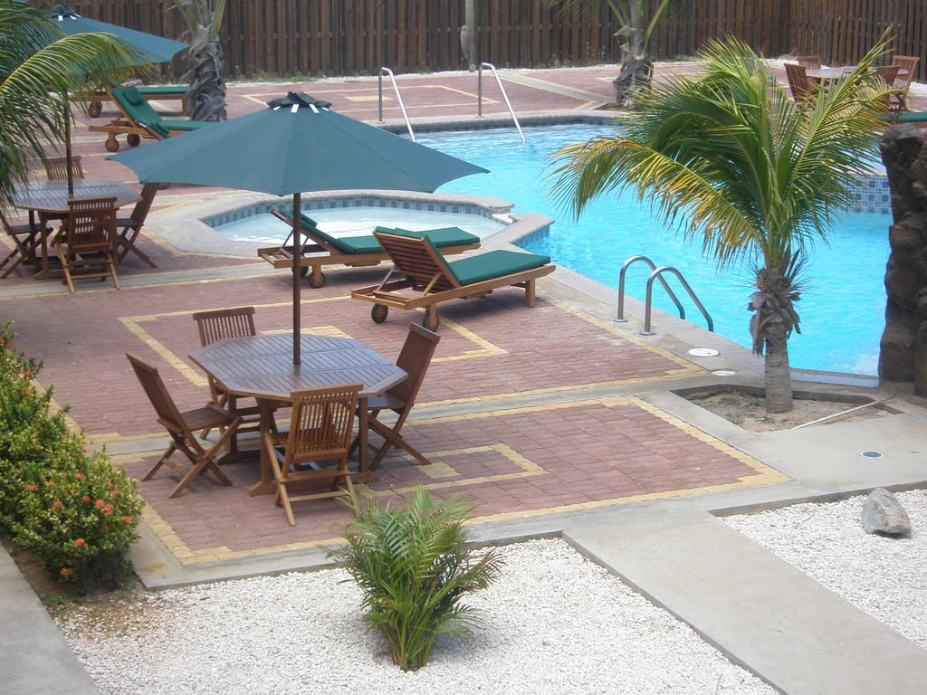 Del Rey Apartments Aruba Luaran gambar